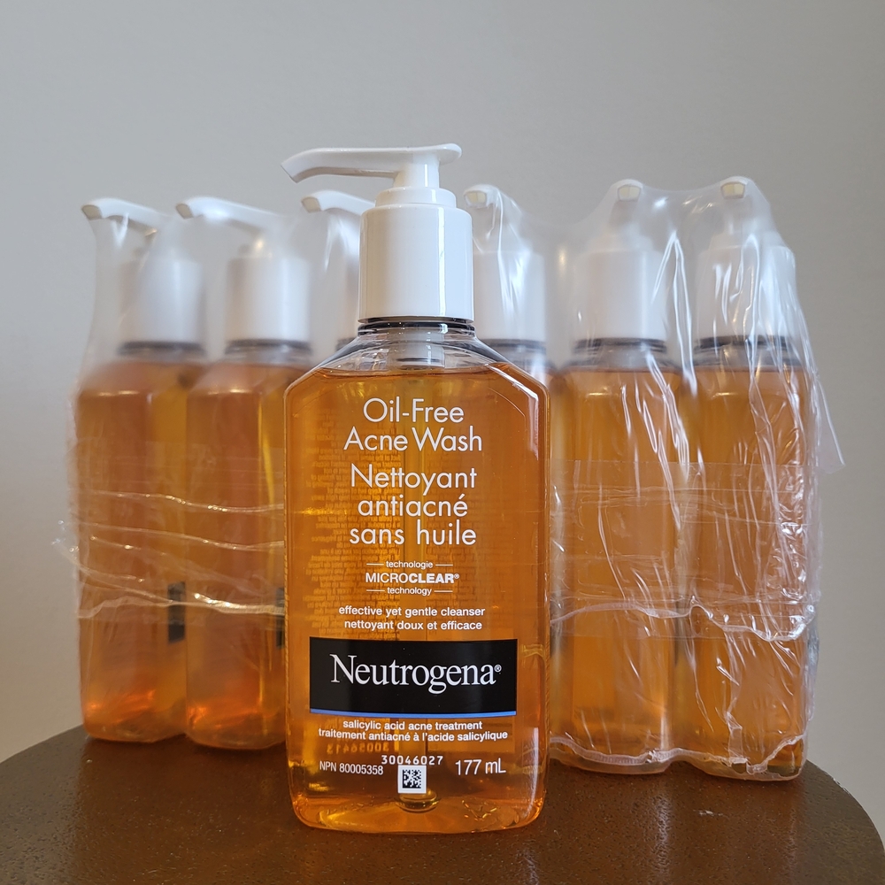 6 x Neutrogena Oil-Free Acne Wash